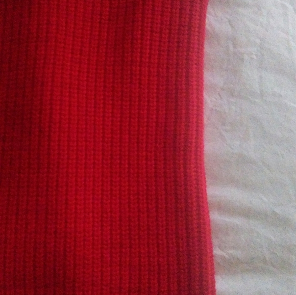 Red Cowl neck dress - Picture 3 of 6